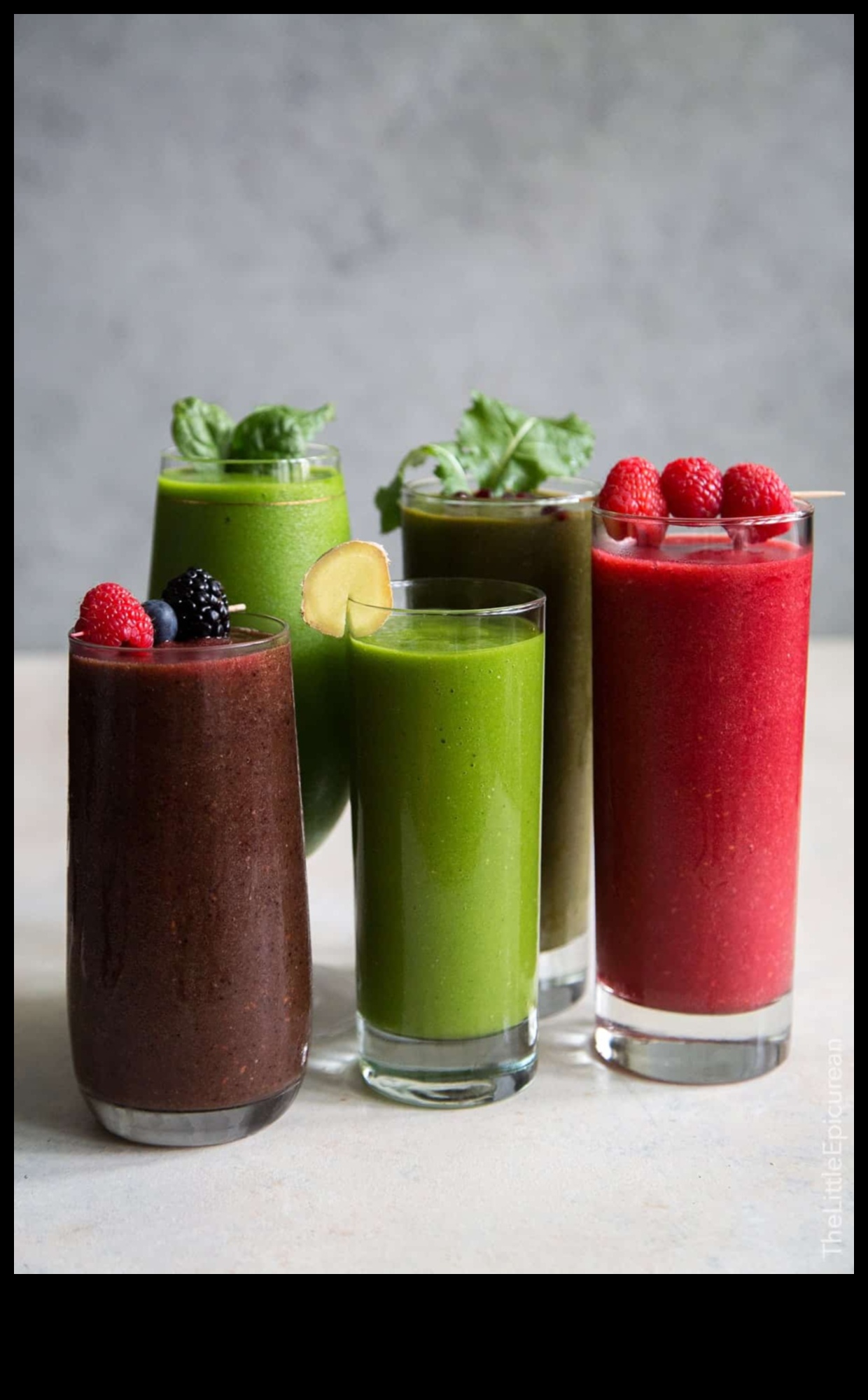 Veggie Vortex: Un ghid pentru amestecarea sucurilor de legume colorate și bogate în nutrienți
