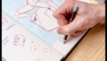 Anatomie în acțiune: Infuzarea vieții în desene de viață